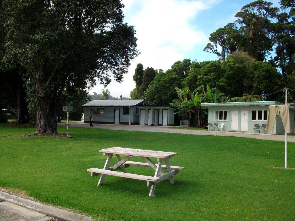 Karamea Holiday Park Exterior foto
